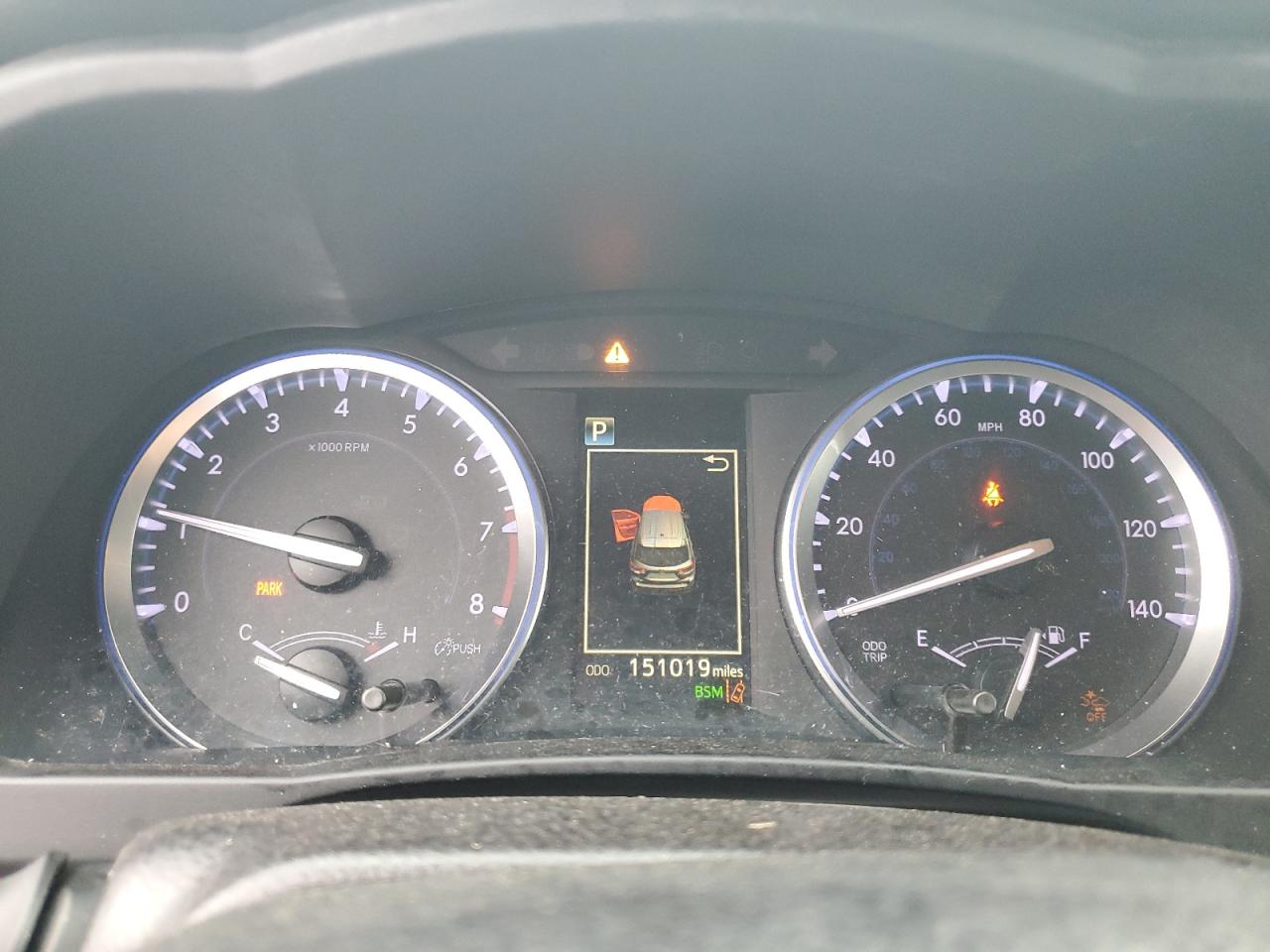 TOYOTA HIGHLANDER SE