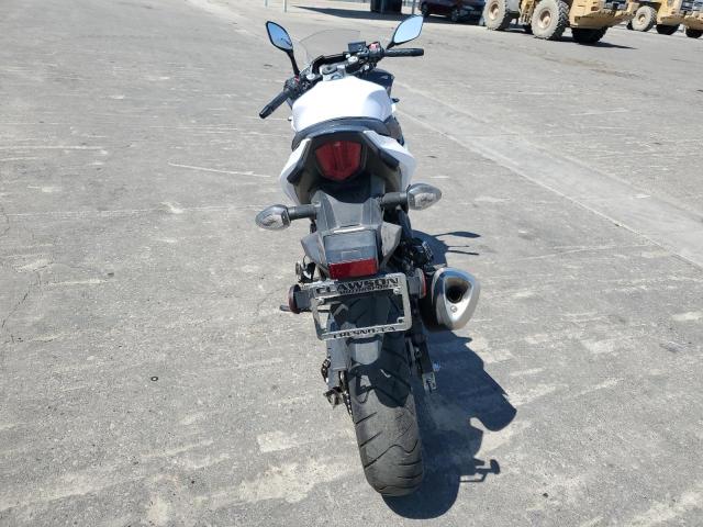2018 SUZUKI GSX250R LC6DN11A6J1101213