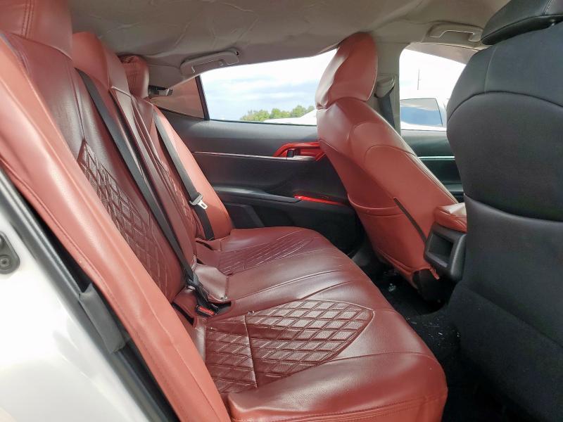 2018 TOYOTA CAMRY L - 4T1B11HK9JU040388