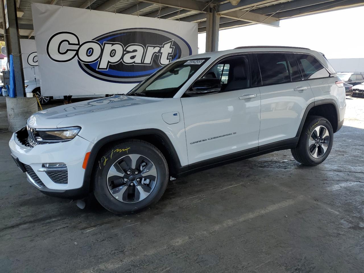 JEEP GRAND CHEROKEE 4XE