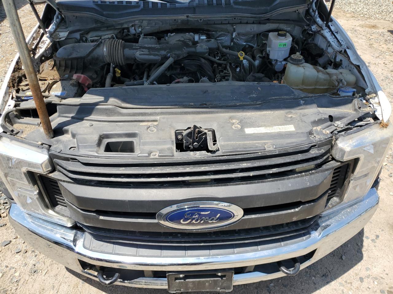 FORD F-450 SUPER DUTY