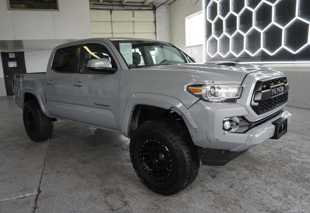 TOYOTA TACOMA DOUBLE CAB