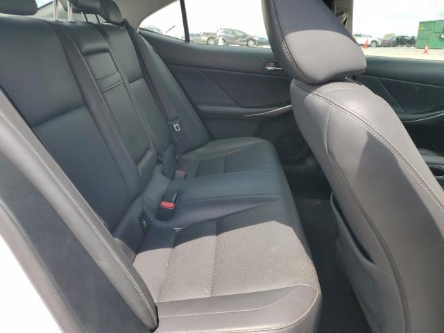 2016 LEXUS IS 200T JTHBA1D28G5024968