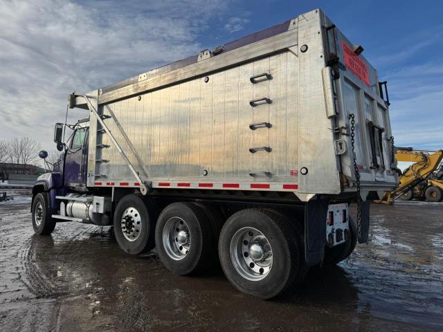 WESTERN STAR/AUTO CAR CONVENTION 2021 purple  diesel 5KKMAVDV8MPML9752 photo #4