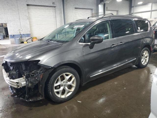 Vin: 2c4rc1bg5hr810515, lot: 60096065, chrysler pacifica touring l 2017 img_1