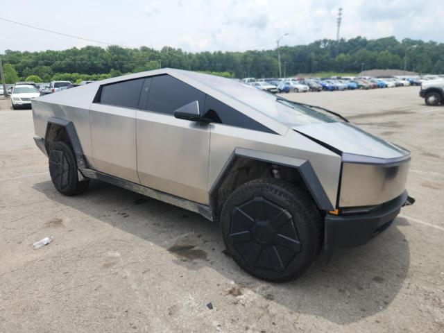 2024 TESLA CYBERTRUCK 7G2CEHEE8RA017252
