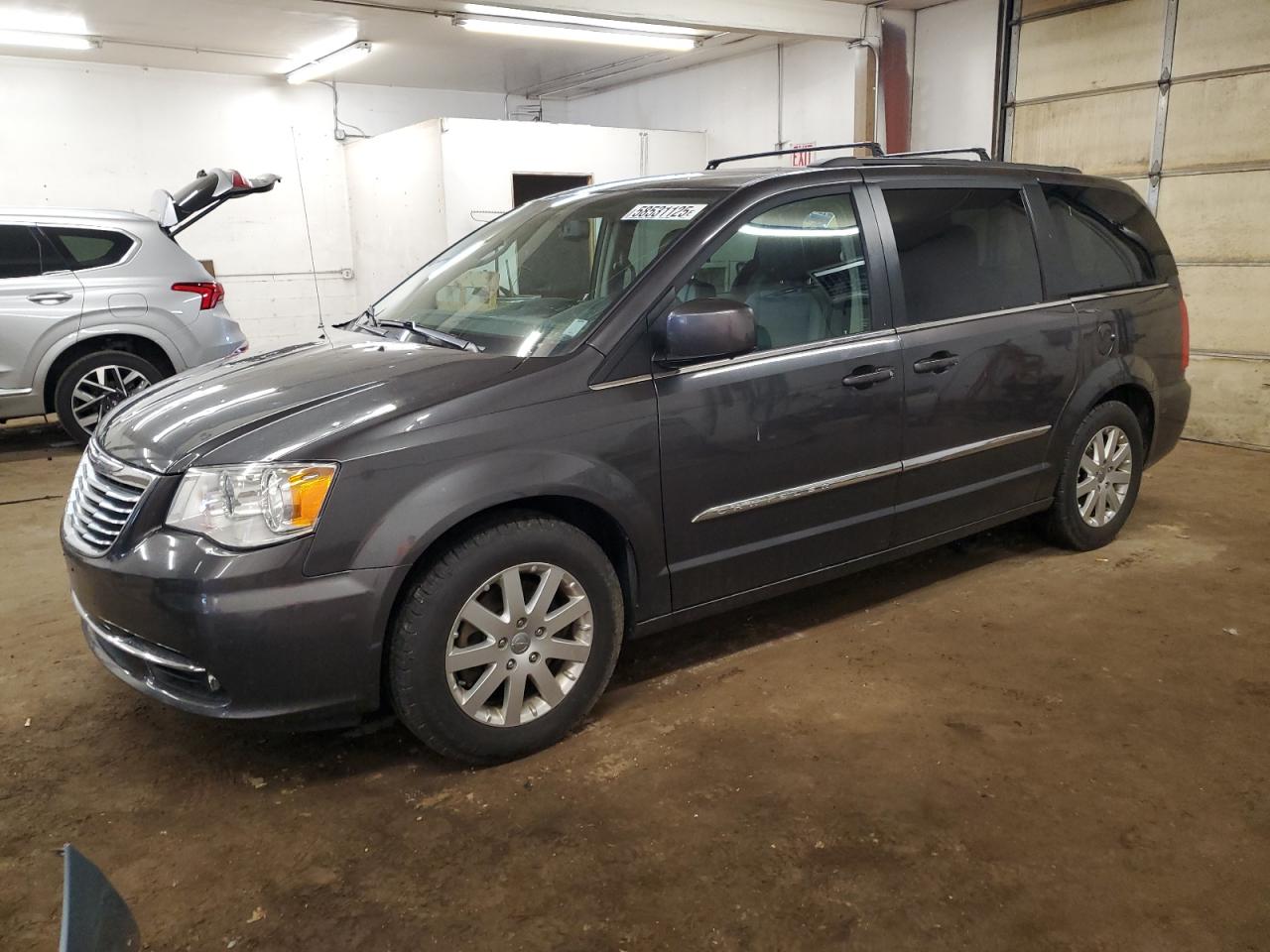 CHRYSLER TOWN & COUNTRY TOURING