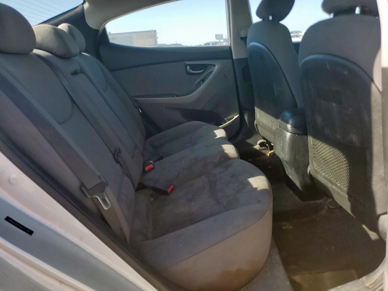 Hyundai Elantra se 2016