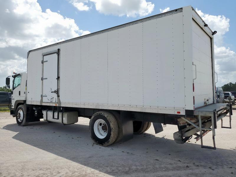 ISUZU FTR 2019 white  diesel 54DK6S165KSG00427 photo #3
