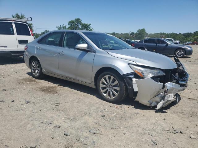 Vin: 4t1bf1fkxhu810936, lot: 58794475, toyota camry le 20174