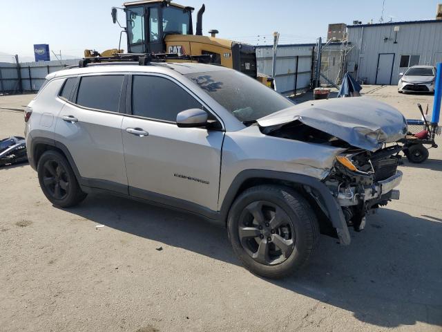 Vin: 3c4njcbb5jt137135, lot: 59592615, jeep compass latitude 20184