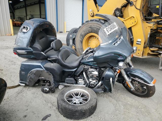 2015 HARLEY-DAVIDSON FLHTCUTG TRI GLIDE ULTRA 1HD1MAL19FB852958