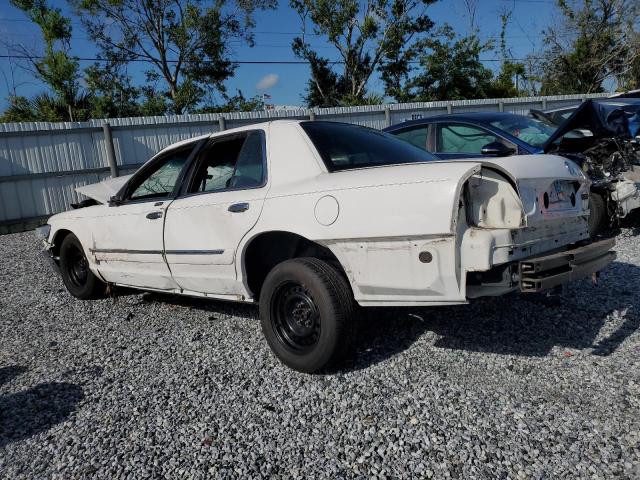 MERCURY GRAND MARQ 2002 white sedan 4d gas 2MEFM74W62X638066 photo #3