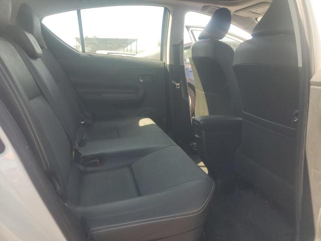 2016 TOYOTA PRIUS C JTDKDTB30G1122982