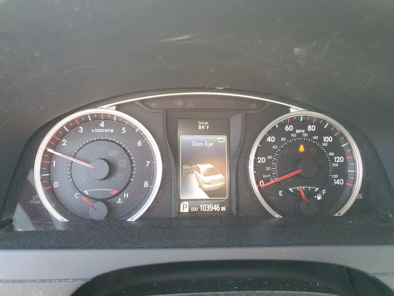 Toyota Camry le 2016