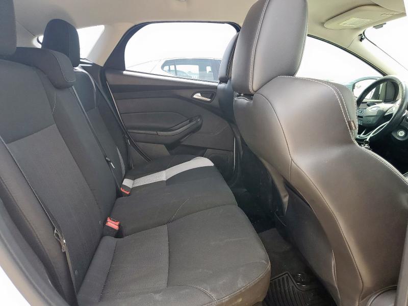2016 FORD FOCUS SE 1FADP3K29GL288810