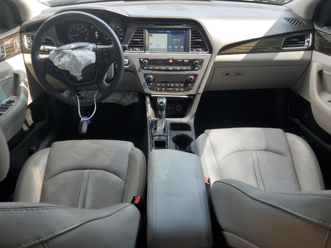 HYUNDAI SONATA SPORT