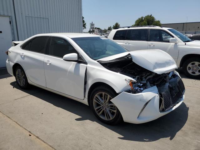Vin: 4t1bf1fk6hu803823, lot: 59578685, toyota camry le 20174