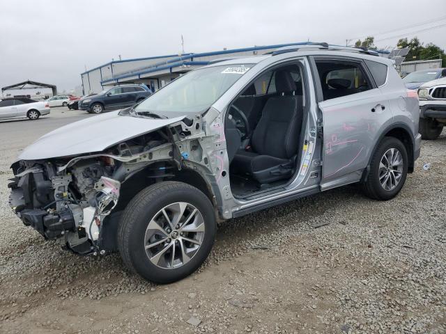 Vin: jtmrjrev8hd088779, lot: 59904385, toyota rav4 le 2017 img_1