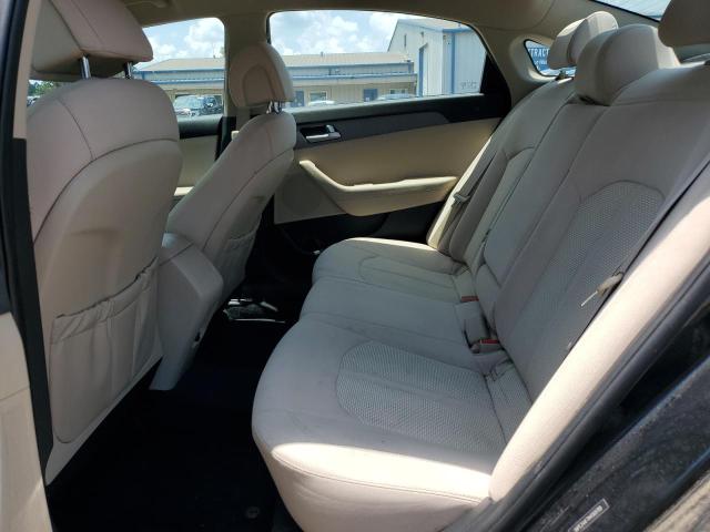 2017 HYUNDAI SONATA 5NPE24AF7HH569789