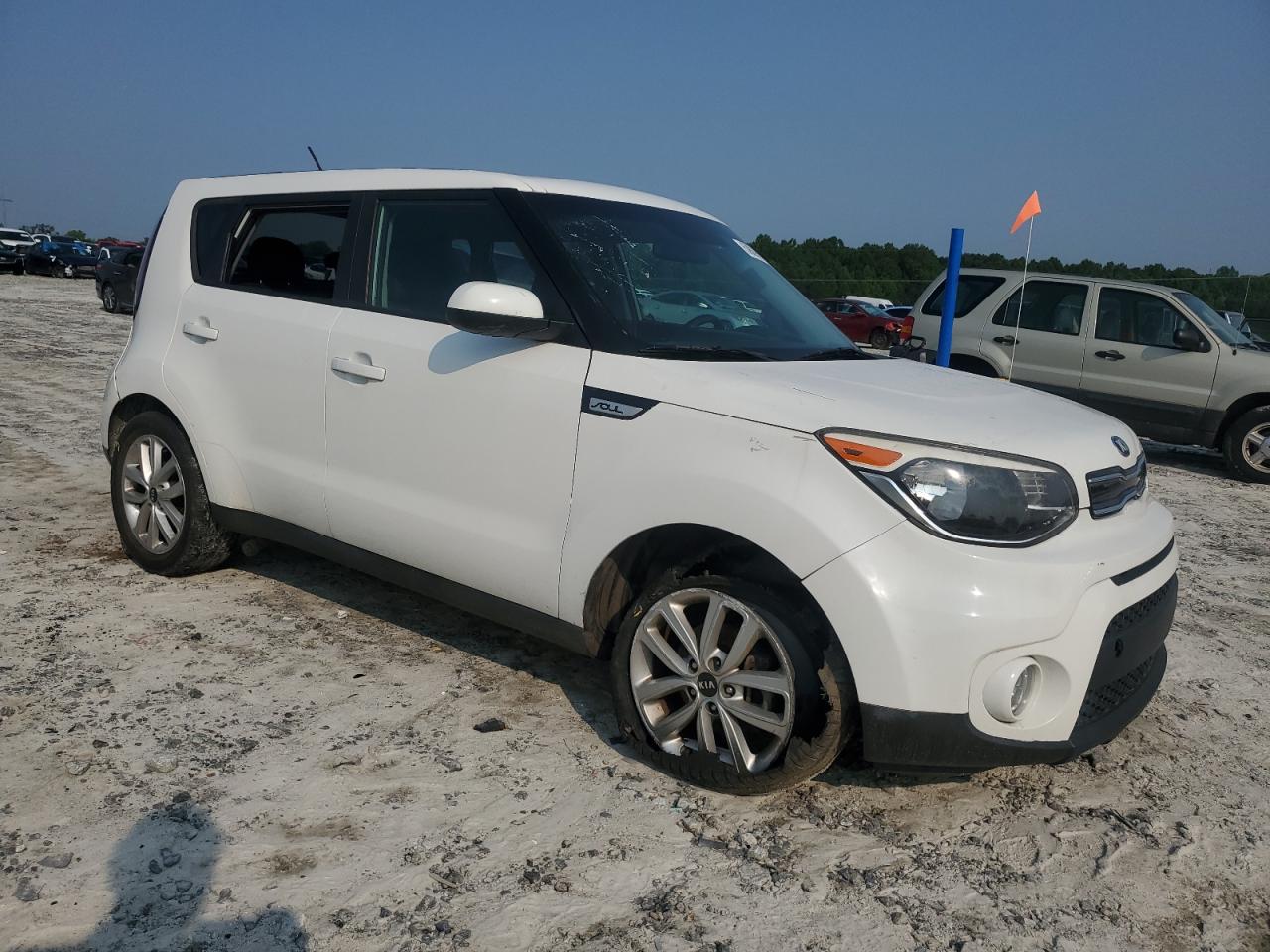 KIA SOUL +