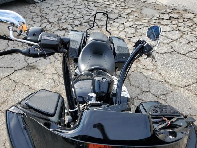 2013 HARLEY-DAVIDSON FLTRX ROAD 1HD1KHM13DB689069