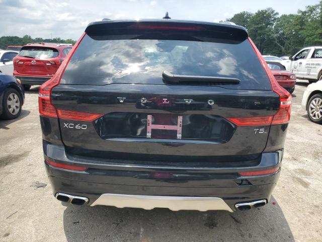 2020 VOLVO XC60 T5 MO YV4102DK4L1411991