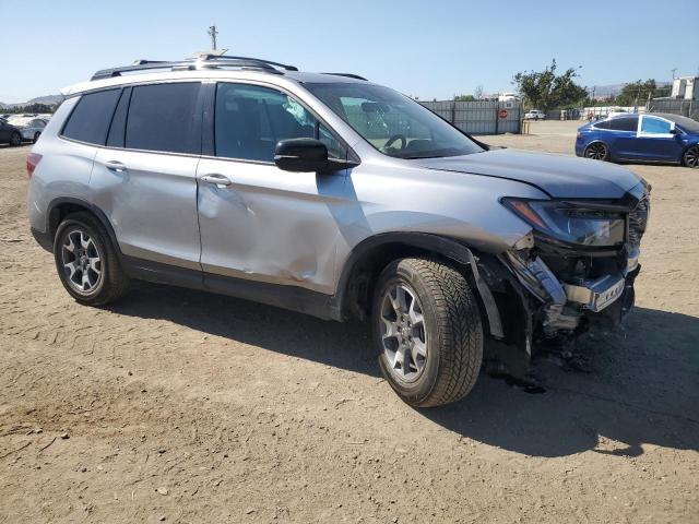 2022 HONDA PASSPORT T 5FNYF8H68NB010647