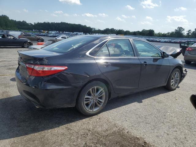Vin: 4t1bf1fk3hu437822, lot: 62382465, toyota camry le 20173