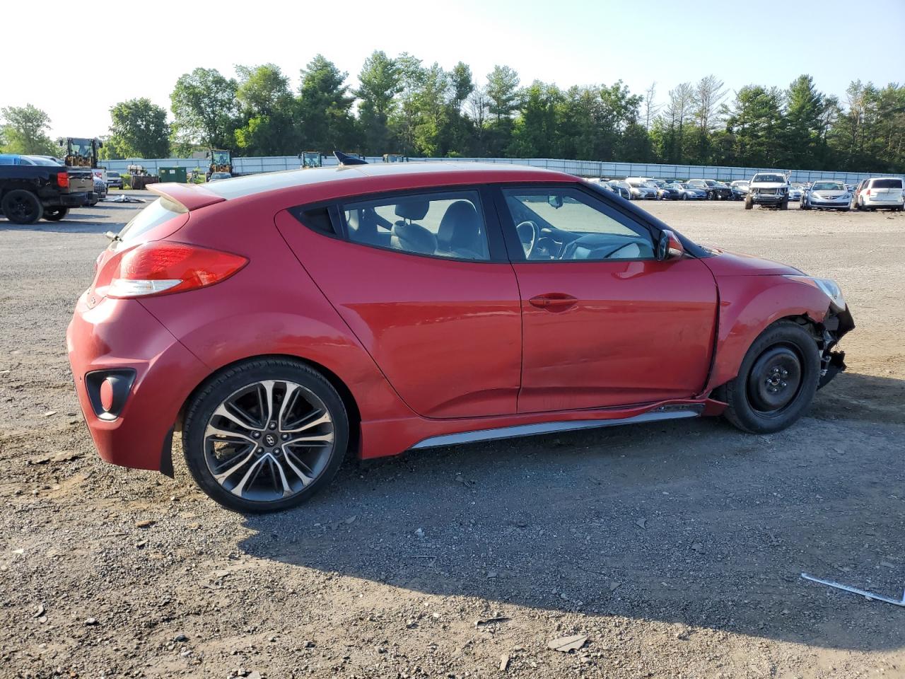 Lot #3317764088 2015 HYUNDAI VELOSTER