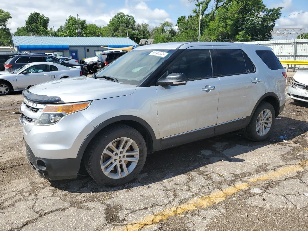 FORD EXPLORER XLT