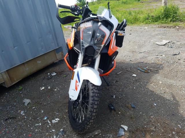 2024 KTM 1290 SUPER VBKV59409RM996487