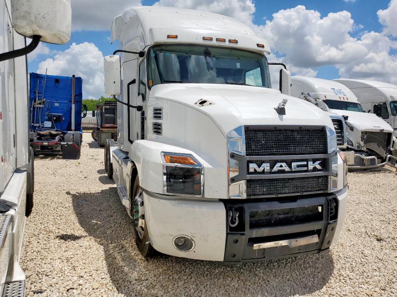 MACK ANTHEM 2020 white  diesel 1M1AN4GY6LM013986 photo #1