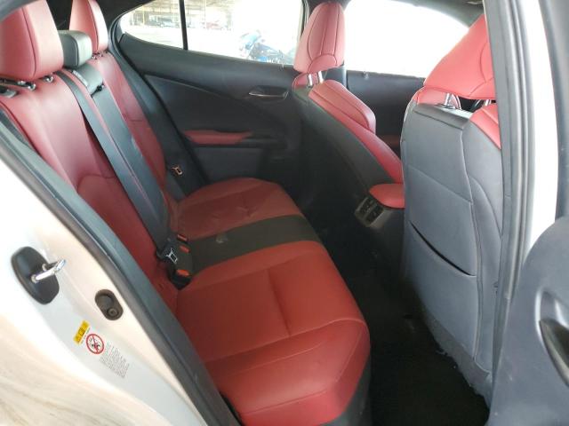 2019 LEXUS UX 200 JTHY3JBH0K2016451