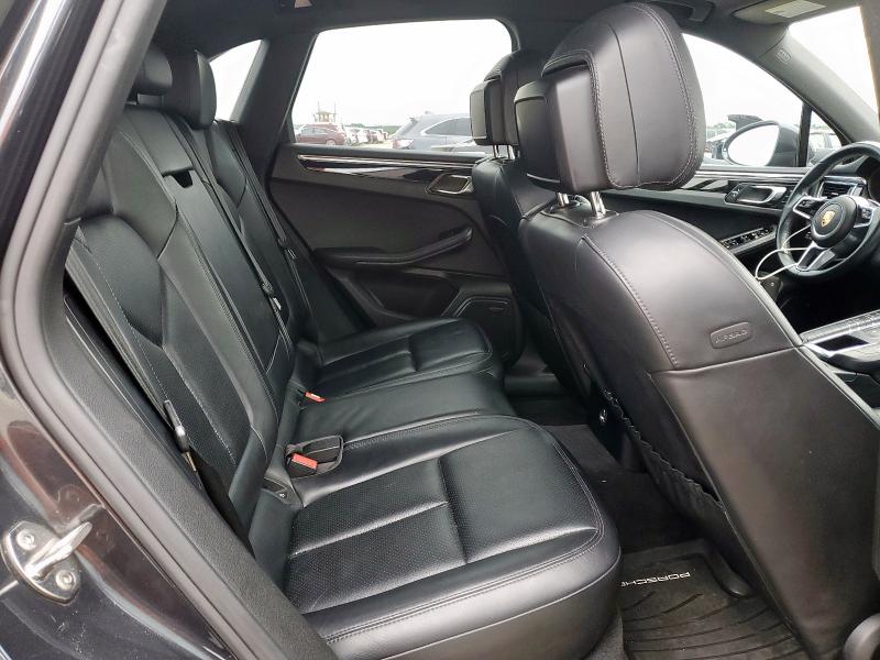 2018 PORSCHE MACAN - WP1AA2A53JLB02690