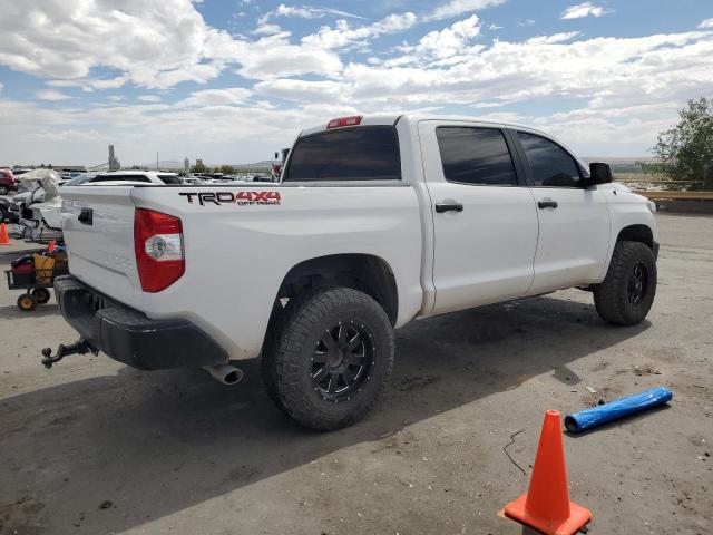 TOYOTA TUNDRA CRE 2018 white  gas 5TFDY5F15JX719857 photo #4