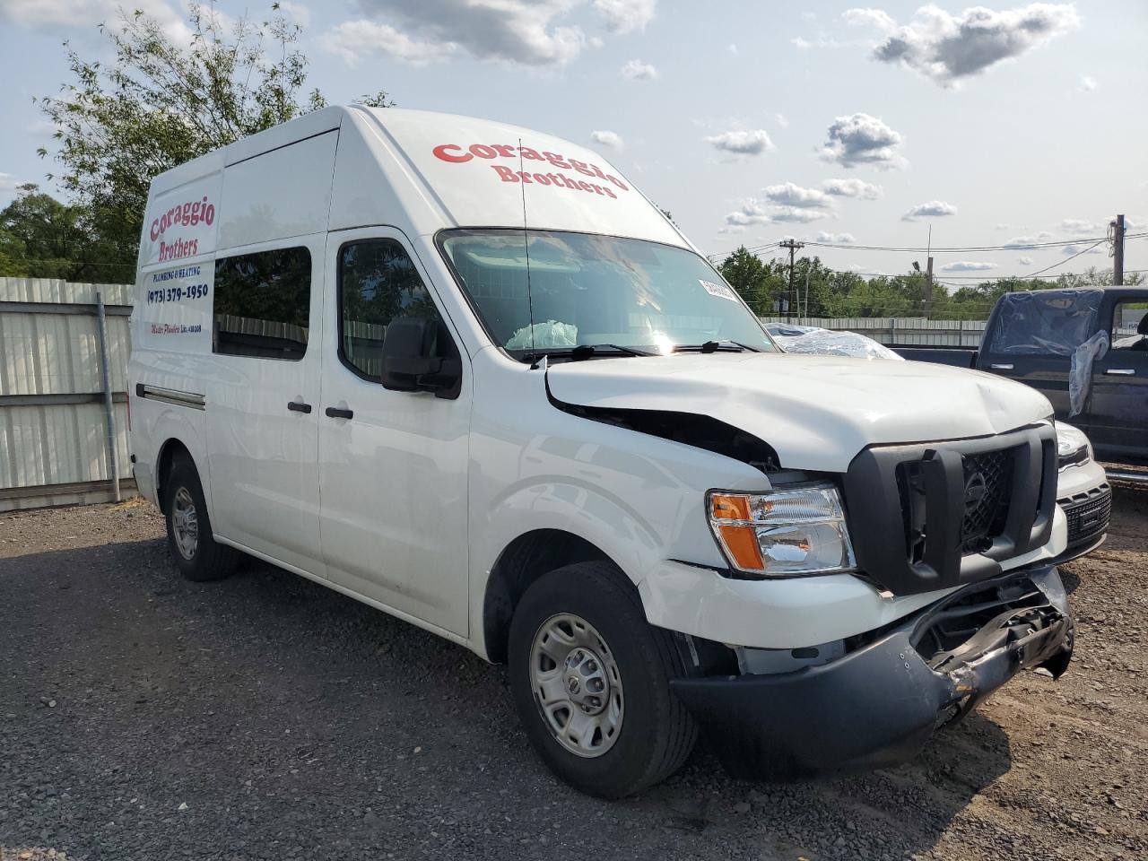 NISSAN NV2500 2500 S