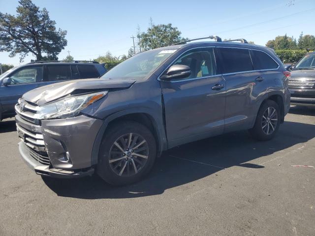 Vin: 5tdjzrfh5ks605448, lot: 61974075, toyota highlander se 2019 img_1