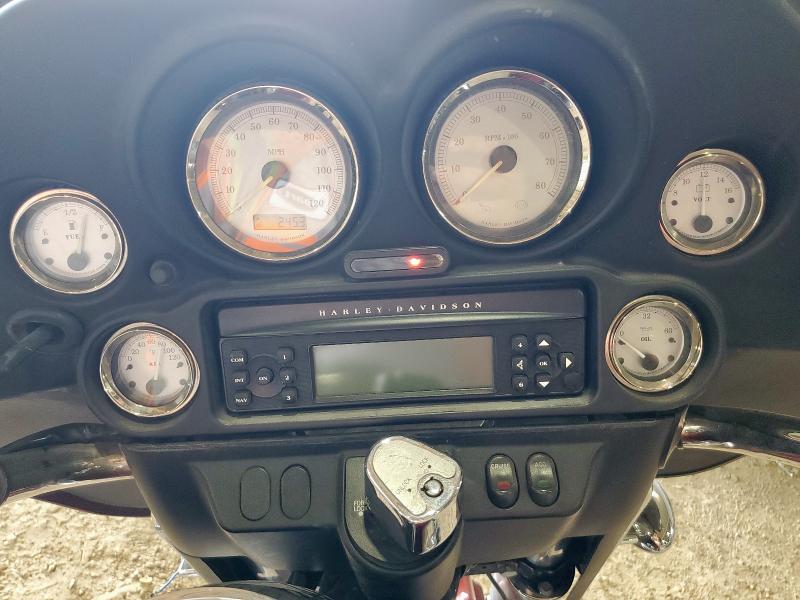 2009 HARLEY-DAVIDSON FLHX 1HD1KB4159Y601981