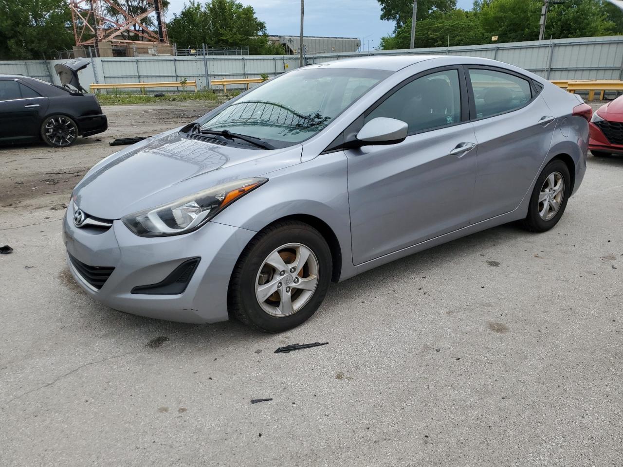 HYUNDAI ELANTRA SE