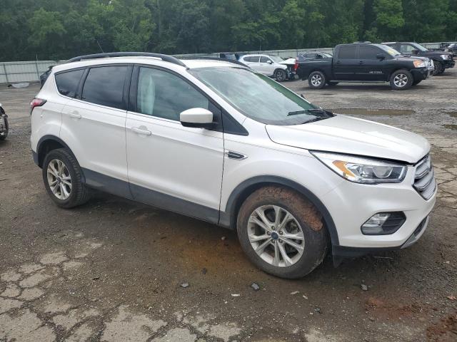 Vin: 1fmcu9hd3juc79012, lot: 60253685, ford escape sel 20184