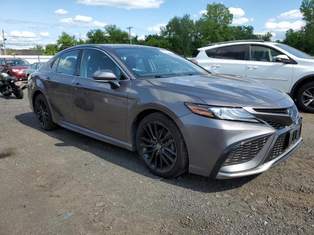 Vin: 4t1k31ak3nu587067, lot: 56185025, toyota camry xse 20224