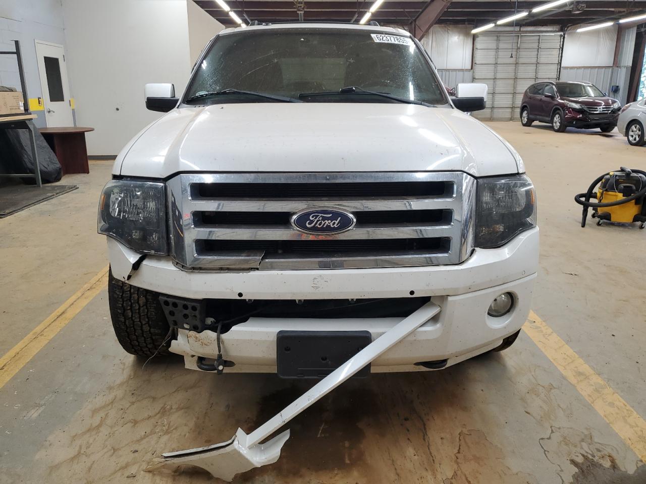 FORD EXPEDITION LIMITED