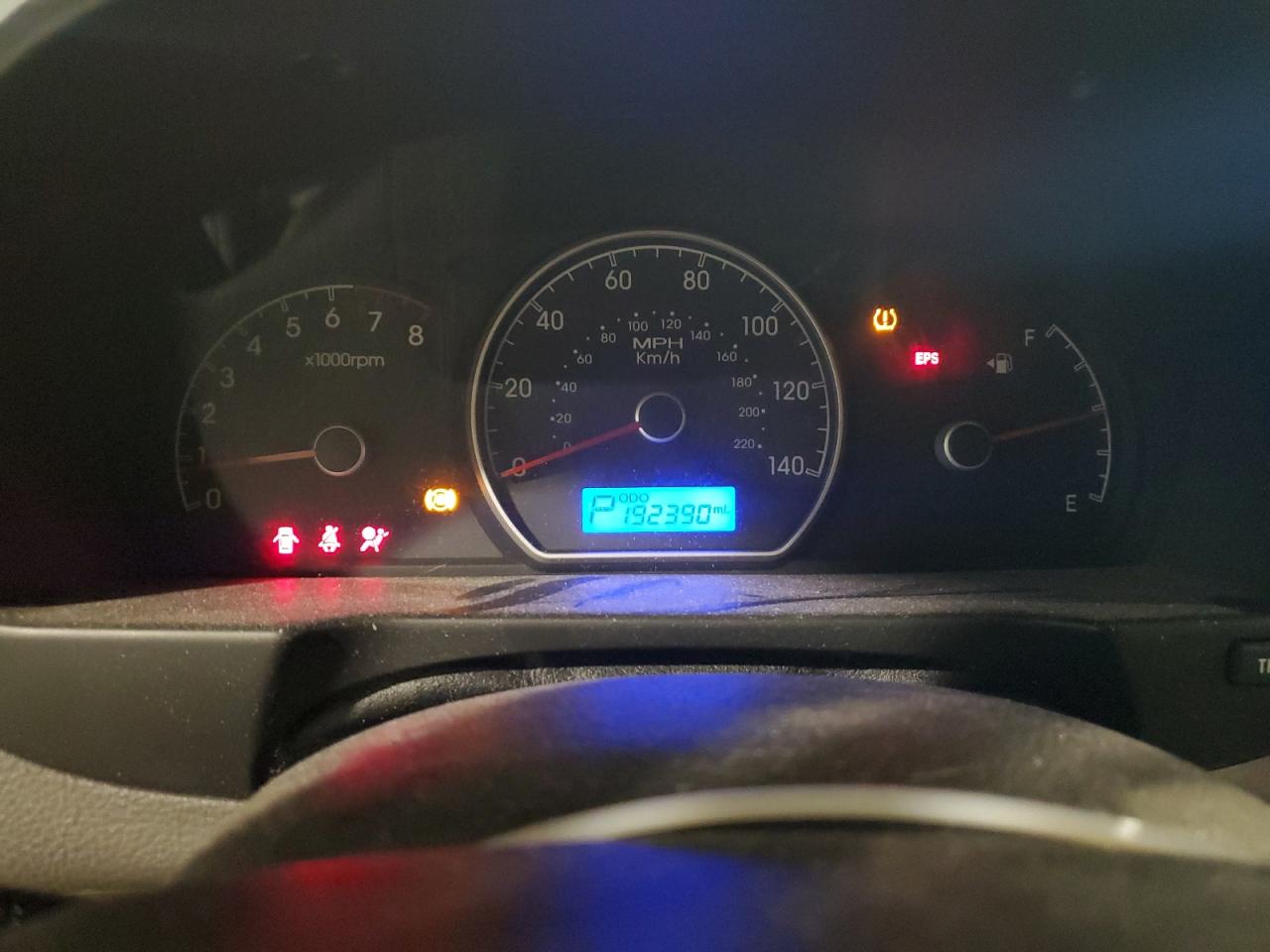 HYUNDAI ELANTRA BLUE