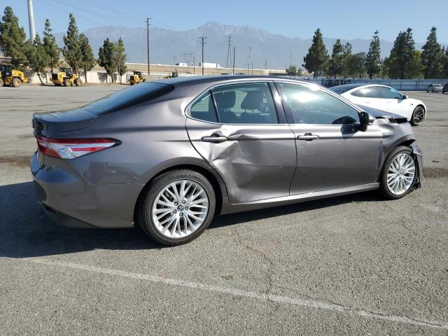 Vin: 4t1b21hk8ju004706, lot: 61622245, toyota camry hybrid 20183