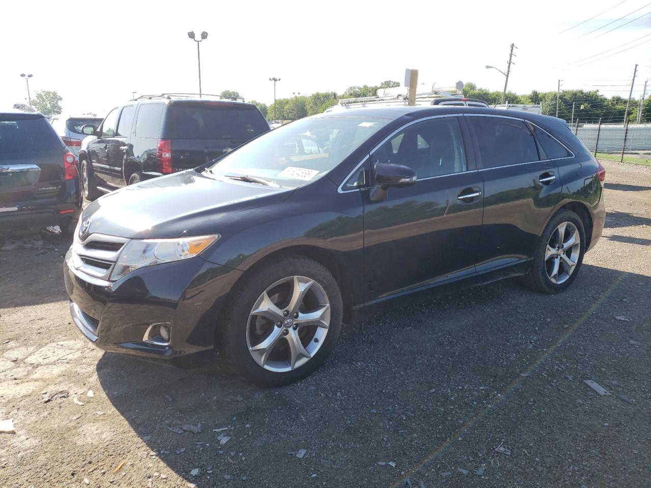 TOYOTA VENZA LE