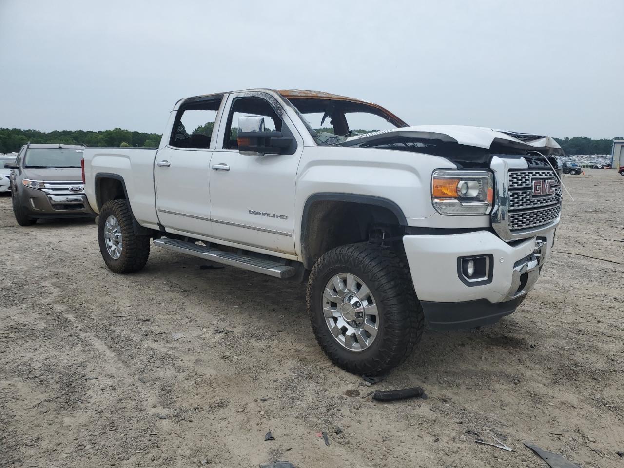 GMC SIERRA 2500HD K2500 DENALI