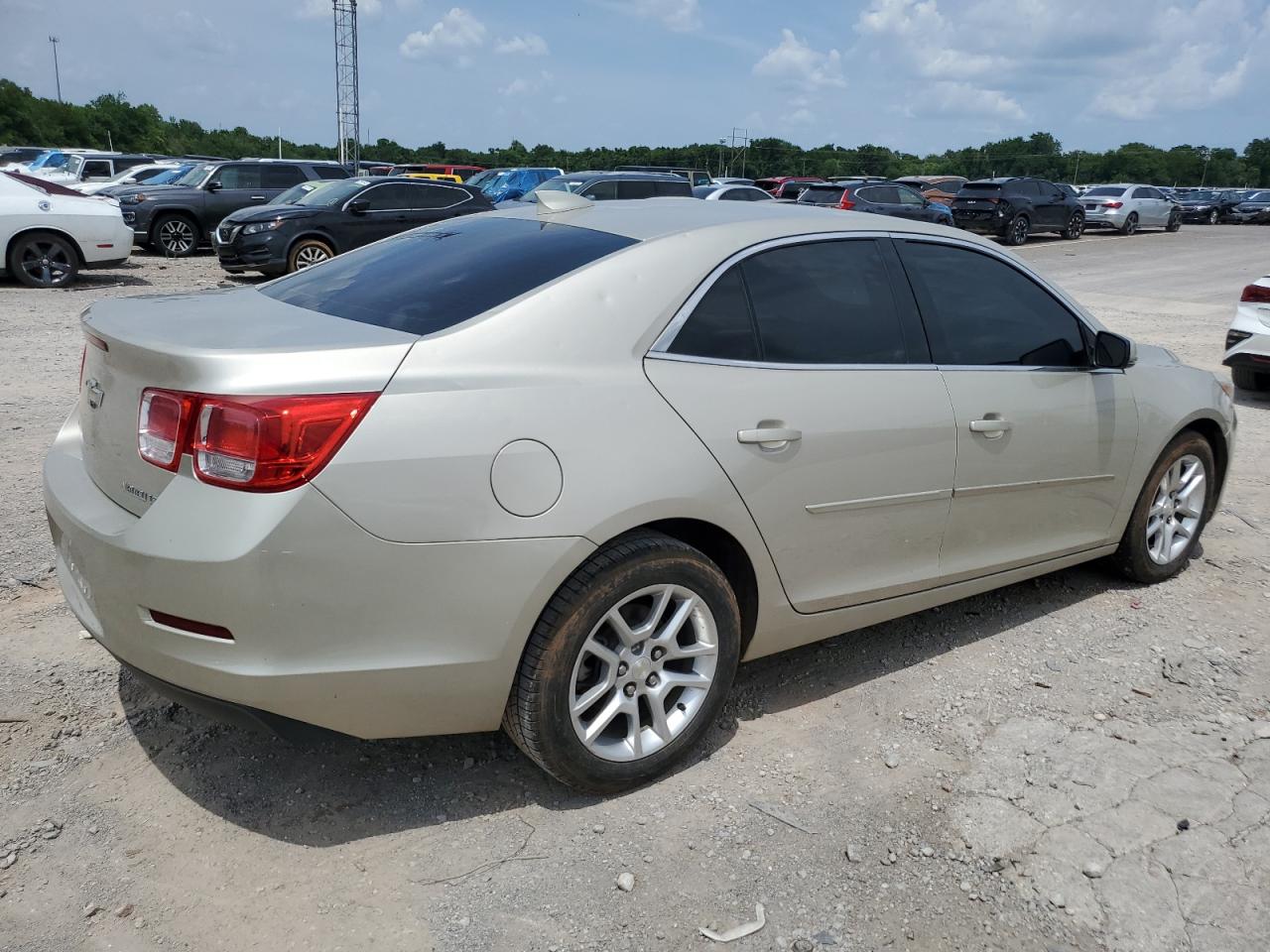 CHEVROLET MALIBU 2015