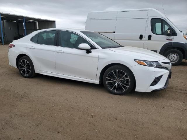 Vin: 4t1b11hk9ju060270, lot: 61876885, toyota camry l 20184