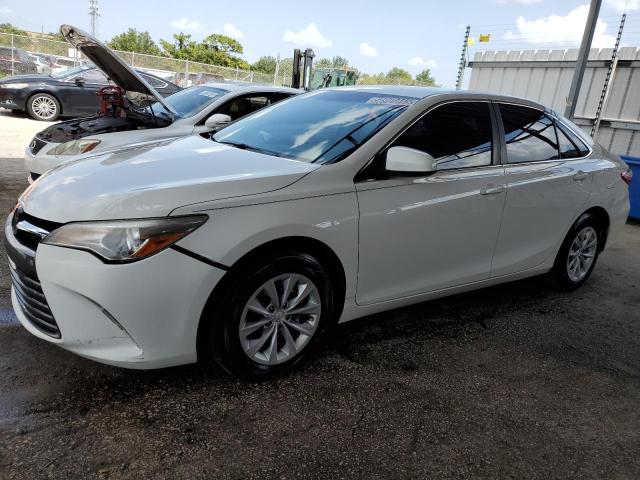 Global Auto Auctions: 2015 TOYOTA CAMRY LE